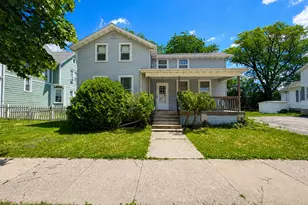 369 Linden St, Fond du Lac, WI 54935 - Photo 1