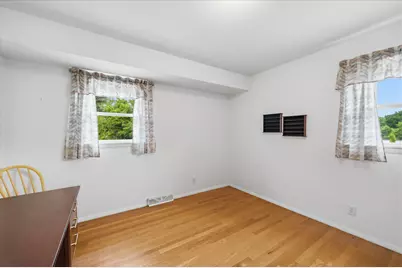 1542 N Lakeview Ave, Port Washington, WI 53074 - Photo 30