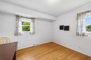 1542 N Lakeview Ave, Port Washington, WI 53074 - Photo 30