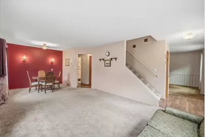 1542 N Lakeview Ave, Port Washington, WI 53074 - Photo 6