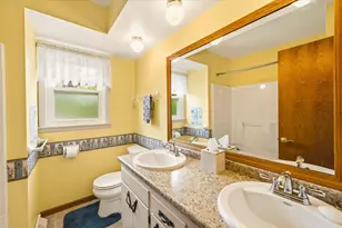 1542 N Lakeview Ave, Port Washington, WI 53074 - Photo 32