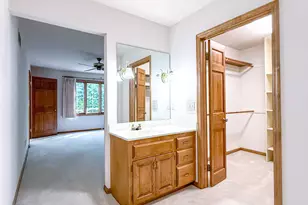3825 Kodiak Trail, Brookfield, WI 53045 - Photo 22