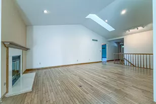 3825 Kodiak Trail, Brookfield, WI 53045 - Photo 6
