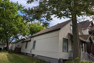 1826 W State St, Milwaukee, WI 53233 - Photo 4