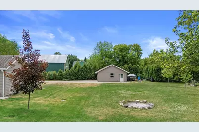W244N4501  Swan Rd, Pewaukee, WI 53072 - Photo 42