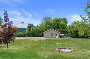 W244N4501 Swan Rd, Pewaukee, WI 53072 - Photo 42