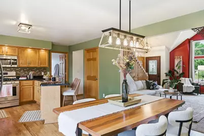 4199 W Hilltop Ln, Franklin, WI 53132 - Photo 14