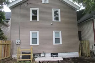 3035 N 10th St, Milwaukee, WI 53206 - Photo 2
