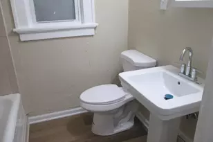 3035 N 10th St, Milwaukee, WI 53206 - Photo 4