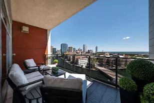 106 W Seeboth St, Milwaukee, WI 53204 - Photo 1