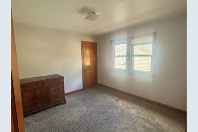 2206 S 36th St, Milwaukee, WI 53215 - Photo 18