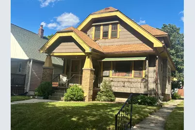 2206 S 36th St, Milwaukee, WI 53215 - Photo 2