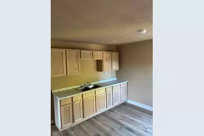 2415  Prospect St, Racine, WI 53404 - Photo 6