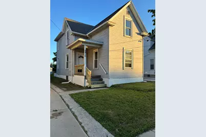 2415  Prospect St, Racine, WI 53404 - Photo 2