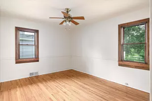 528 Hillcrest St, Viroqua, WI 54665 - Photo 8
