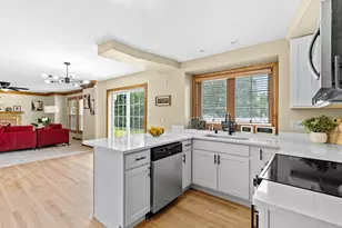 8621 Talamasca Dr, Racine, WI 53126 - Photo 12
