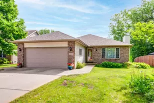 10059 Sheridan Rd, Pleasant Prairie, WI 53158 - Photo 2