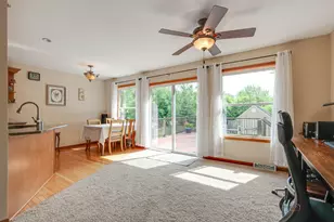 10059 Sheridan Rd, Pleasant Prairie, WI 53158 - Photo 14