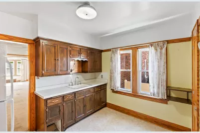 3017 S 6th St #3019, Milwaukee, WI 53215 - Photo 14