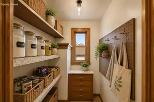 3017 S 6th St, Milwaukee, WI 53215 - Photo 18