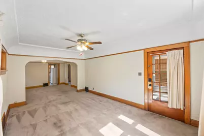 3017 S 6th St #3019, Milwaukee, WI 53215 - Photo 6