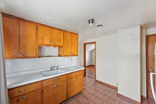 3017 S 6th St, Milwaukee, WI 53215 - Photo 34