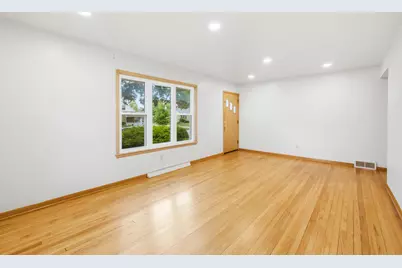 3851 E Elser Ave, Cudahy, WI 53110 - Photo 14