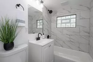 6908 W Allerton Ave, Greenfield, WI 53220 - Photo 18