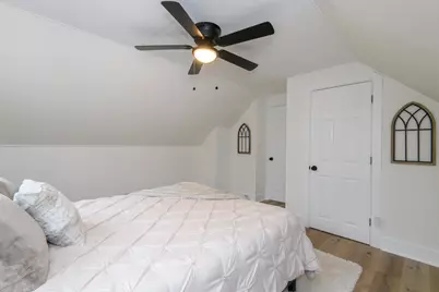 6908 W Allerton Ave, Greenfield, WI 53220 - Photo 24