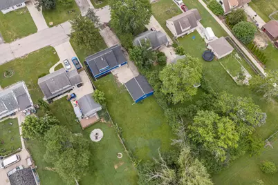 6908 W Allerton Ave, Greenfield, WI 53220 - Photo 30