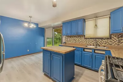 8091 N Pingree Ave, Milwaukee, WI 53224 - Photo 2