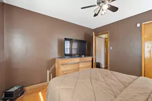8001 W Kathryn Ave, Milwaukee, WI 53218 - Photo 24