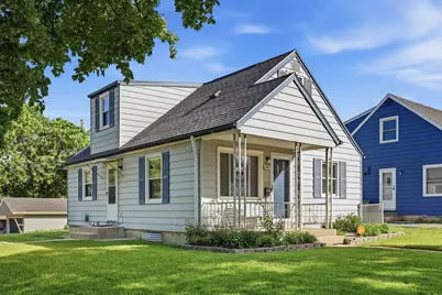 8001 W Kathryn Ave, Milwaukee, WI 53218 - Photo 4