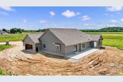 W297N8135  Meadow Bliss Dr, Lisbon, WI 53089 - Photo 26