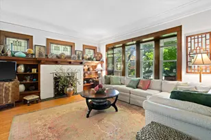 3932 N Maryland Ave, Shorewood, WI 53211 - Photo 8