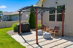 1004 Horner Dr, Racine, WI 53402 - Photo 12