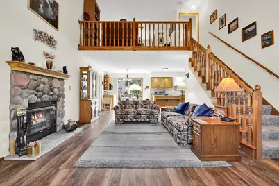W246N5876  Partridge Ct, Sussex, WI 53089 - Photo 6
