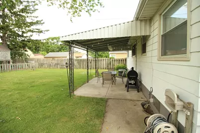 4461 N 69th St, Milwaukee, WI 53218 - Photo 32