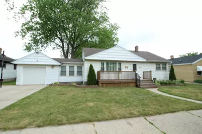 4461 N 69th St, Milwaukee, WI 53218 - Photo 2
