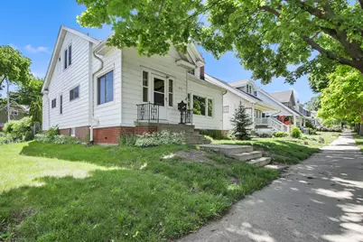2762 S Linebarger Ter, Milwaukee, WI 53207 - Photo 6