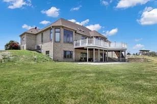 12084 W 7 Mile Rd, Racine, WI 53126 - Photo 32