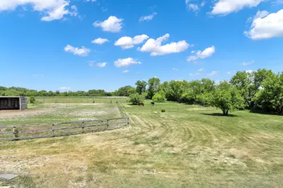 12084 W 7 Mile Rd, Racine, WI 53126 - Photo 34