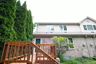1907 Mallard Pointe Cir, Waukesha, WI 53189 - Photo 36