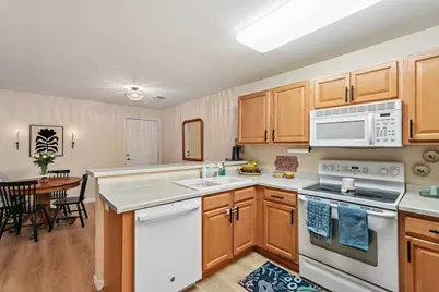 220 E Remer Rd #403, Elkhorn, WI 53121 - Photo 14