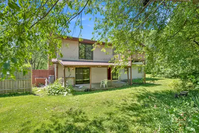 10124 W Vera Ave, Milwaukee, WI 53224 - Photo 16