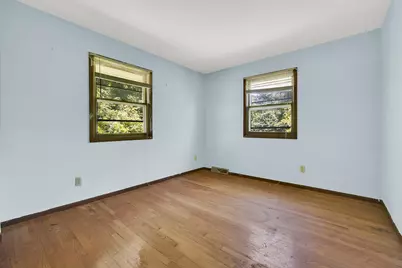 10124 W Vera Ave, Milwaukee, WI 53224 - Photo 24