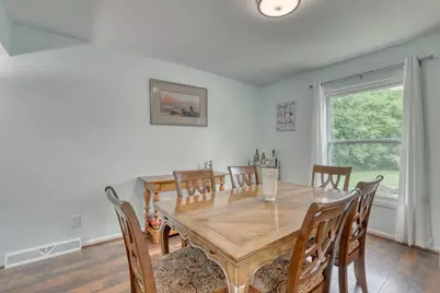 820 W Clovernook Ln, Glendale, WI 53217 - Photo 28