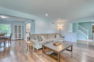 820 W Clovernook Ln, Glendale, WI 53217 - Photo 24