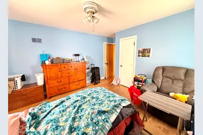 2914 S 76th St, West Allis, WI 53219 - Photo 18