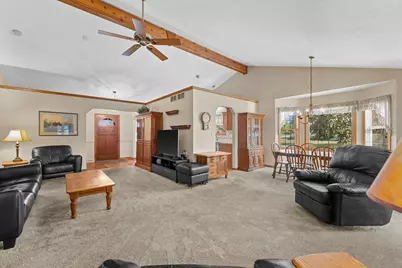 W155N6631  Blue Heron Dr, Menomonee Falls, WI 53051 - Photo 18